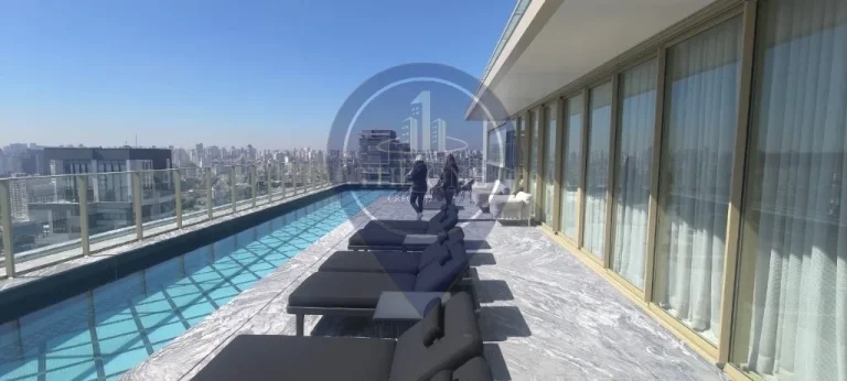 Imagem Studio de Luxo à Venda em Moema, São Paulo-SP: 1 Quarto, 2 Salas, 1 Banheiro, 28m² de Pura Elegância!