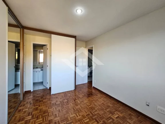 Imagem Cobertura Duplex à Venda na Freguesia: 4 Quartos no Reserva dos Pássaros