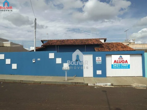 Imagem Casa com 2 dormitórios à venda, 99 m² por R$ 300.000,00 - Setor Nossa Senhora da Saúde - Itumbiara/GO