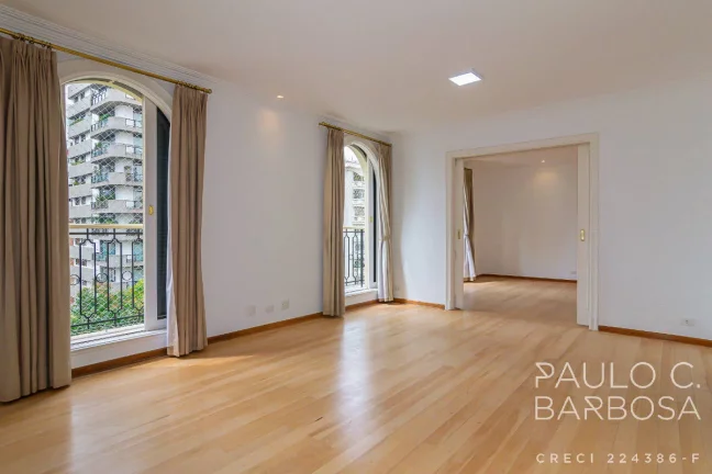 Jardim América Venda - 3 dormitórios (1 Suíte) -1 Vaga - 178m²