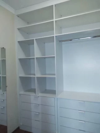 Imagem Casa em Condomínio com 03 suítes para Locação em Valinhos