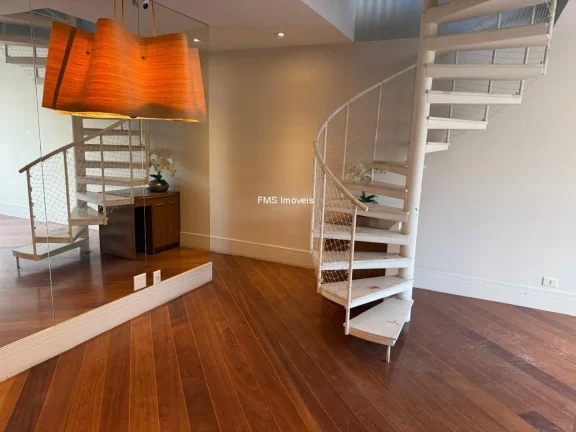 Imagem Cobertura duplex com 188m2 na Vila Olímpia
