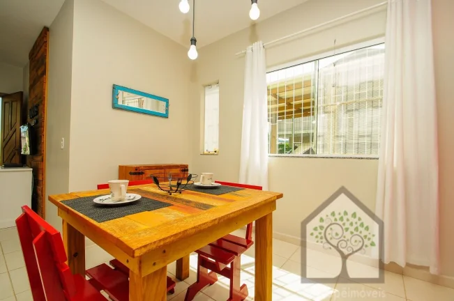Imagem Casa Geminada à Venda – São João do Rio Vermelho, Florianópolis