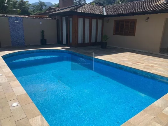 Imagem Casa em Condomínio para Venda em Ubatuba / SP no bairro Horto