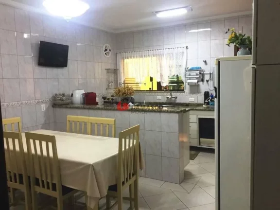 Imagem Sobrado para Venda 4 Quartos, 1 Suite, 4 Vagas, Nova Gerty, São Caetano do Sul - SP