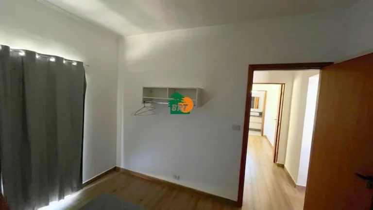 Imagem Casa em Condomínio para Temporada em São Roque, Saboo, 4 dormitórios, 1 suíte, 2 banheiros, 4 vagas