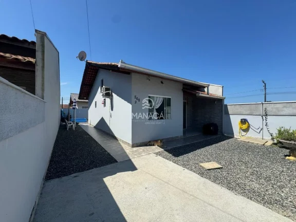 Imagem Casa 2 quartos sendo 1 Suíte e Sala bem Ampla