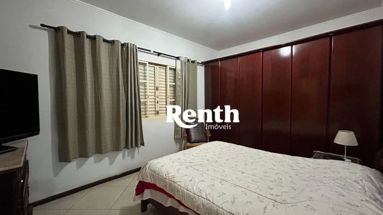 Imagem Casa com 3 dormitórios à venda, 205 m² por R$ 690.000,00 - Jardim Primavera - Rio Claro/SP