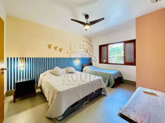 Imagem Casa pé na areia na Praia do Lázaro em Ubatuba!