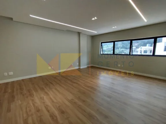 Imagem Sala Comercial para Alugar, 43 m² em Garcia - Blumenau Imagem Sala Comercial para Alugar, 43 m² em Garcia - Blumenau
