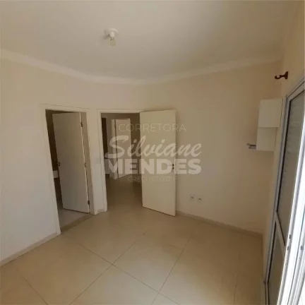 Imagem Excelente casa com 3 suítes no condomínio Ibiti Royal Park
