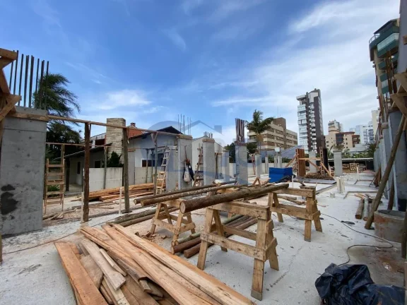 Imagem Apartamento á venda com 3 suítes na Praia Grande em Torres/RS