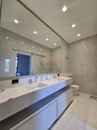 Imagem Casa 5 estrelas, construída com material Platinum.
Toda mobiliada, academia, acessibilidade, aqueci...