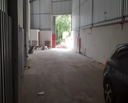 Imagem galpão em condominio com portaria 24 hrs e 360m2 FL26