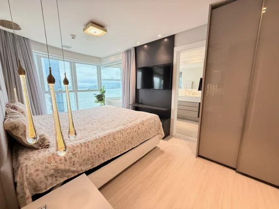 Imagem Apartamento Frente Mar para Venda em Balneário Camboriú, PIONEIROS, 3 dormitórios, 3 suítes, 4 banheiros, 5 vagas