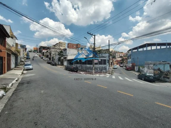 Imagem Imóvel de Esquina Comercial e Residencial no Centro Carapicuíba