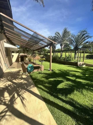 Imagem Linda casa no Jd. das Palmeiras