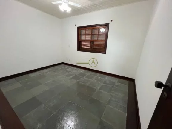 Imagem Sobrado alto padrão à venda no Centro Peruíbe/SP Localizada à 700m da praia