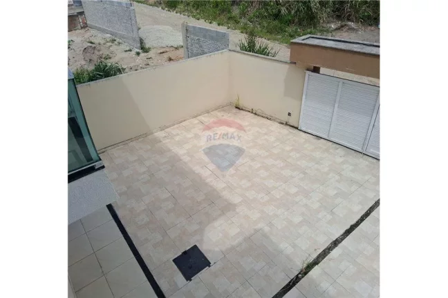 Imagem Casa com dois dormitórios e banheiro no centro do barroco.