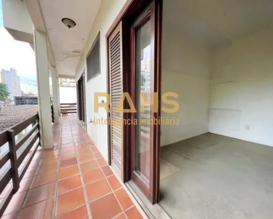 Imagem Imóvel Comercial no Centro Oportunidade de um imóvel comercial no centro de Joinville, com terreno...