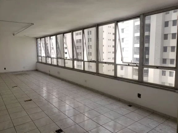Imagem Sala Comercial Clínica Perto Metrô Campo Belo Aluguel, 70m² por R$ 2.890/mês - Av Padre Antônio José dos Santos 449 - Brooklin - São Paulo/SP - SA0404