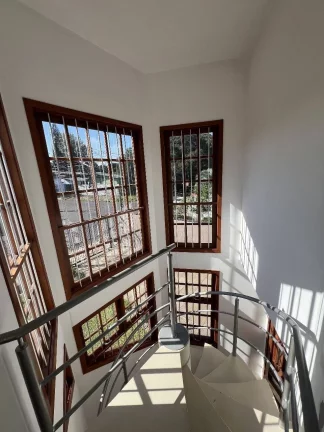 Imagem Casa 368m2, 4 Quartos, Avenida Luiz Pasteur, bairro Tamandaré-Esteio-RS