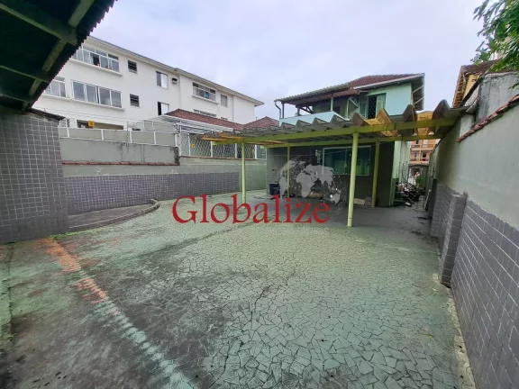 Imagem Sobrado comercial à venda com 280m², 5 quartos, 3 banheiros, 5 vagas por R$ 1.255.000,00 na Vila Belmiro em Santos