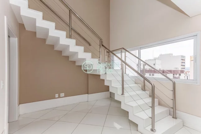 Imagem Simplesmente espetacular. Linda cobertura com 420m2, 4 dormitórios ( 4 suítes ) e 6 vagas na garag...