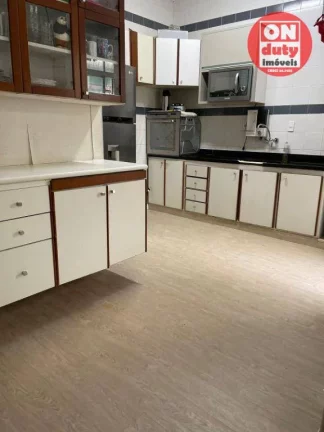 Imagem Casa com 2 dormitórios à venda, 105 m² por R$ 650.000,00 - Encruzilhada - Santos/SP
