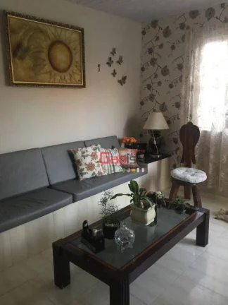 Imagem Casa com 3 dormitórios à venda, 100 m² por R$ 400.000,00 - Caminho de Búzios - Cabo Frio/RJ