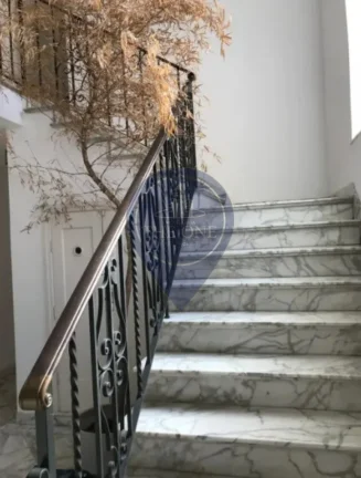 Imagem Casa de 6 quartos na Vila Madalena 350m² de Luxo e Conforto!