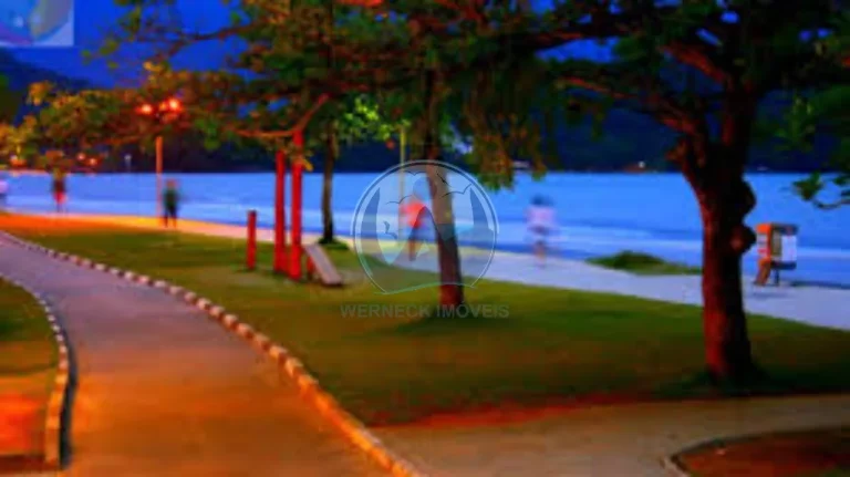 Imagem APTO RESIDENCIAL em Ubatuba - SP, Centro