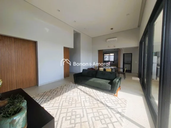 Imagem Casa Térrea à Venda com 3 Suítes - Condomínio Terras do Cancioneiro, Paulínia/SP - 242 m²

Exc...