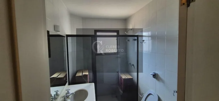 Imagem Apartamento com 4 Quartos e 6 banheiros à Venda, 318 m² por R$ 750.000
