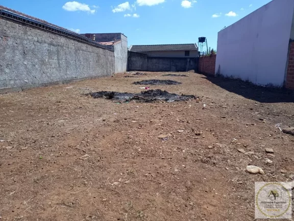Imagem Lote para Venda em Aparecida de Goiânia, Cidade Vera Cruz
