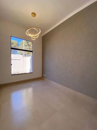 Imagem CASA DE 3 QUARTOS SENDO 1 SUÍTE NO SETOR PARQUE ITATIAIA