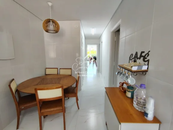 Imagem Imperdível! Apartamento de luxo à venda em Guarujá-SP, Pitangueiras. 3 quartos, 3 suítes, 2 salas, 5 banheiros, 2 vagas, 180m².