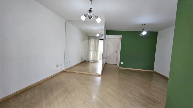 Imagem Apartamento à venda com 3 quartos, sendo 1 suíte, no condomínio Phoenix, São Paulo - SP