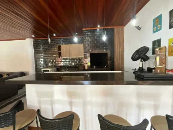 Imagem Chácara com 940m² com casa de 2 dormitórios e 3 vagas - Bairro Sertão do Trombudo/SC