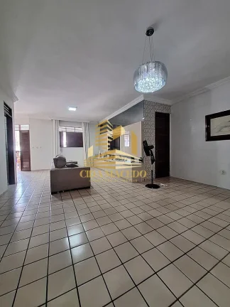 Imagem Casa a Venda no bairro Bessa - João Pessoa, PB
