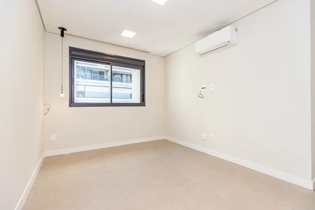 Imagem Apartamento 65M², 2Q, 1 Suíte, 2 Banheiros, 1 Vaga, Academia, Piscina, Churrasqueira, Piscina Aquecida, Salão de Festas e Jogos, Quadra, Bicicletário.