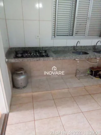 Imagem Rancho com 3 dormitórios à venda, 220 m² por R$ 550.000,00 - Zona Rural - Itumbiara/GO