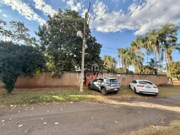Imagem Chácara com 4 dormitórios à venda, 5000 m² por R$ 1.100.000,00 - Estância Vale Do Paraíso - Itumbiara/GO
