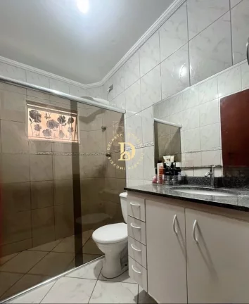 Imagem Sobrado - Jardim Uirá - 3 dormitórios (1 suíte)- 186M² - Aceita permuta