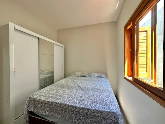 Imagem Casa 2 Dormitórios - Bairro Jardim Beira Mar