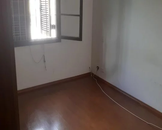 Imagem sobrado com quartos e 1 vaga FL26