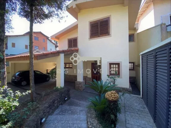 Imagem Casa na Condomínio São Paulo II com salão gourmet. Rua tranquila sem saída!