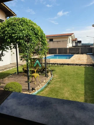 Imagem Casa com excelente terreno à venda em bairro residencial