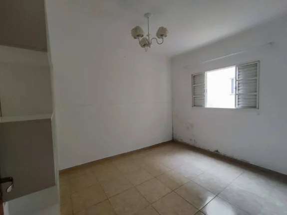 Imagem Casa no Jd. Sta. Paulina