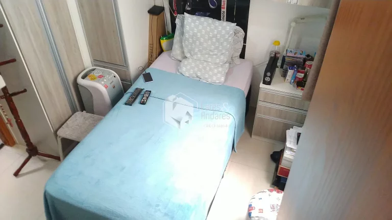 Imagem Sobrado à venda, com 83m² 2 suítes e 2 vagas, impecável semi novo com piso em porcelanato e sol da manhã - Vila Celeste, São Paulo, SP